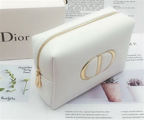 dior white pouch